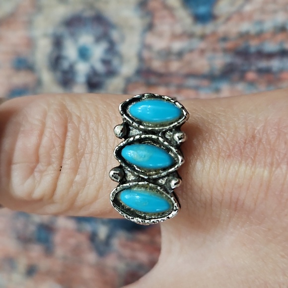 3 Turquoise Rings - Picture 3 of 3